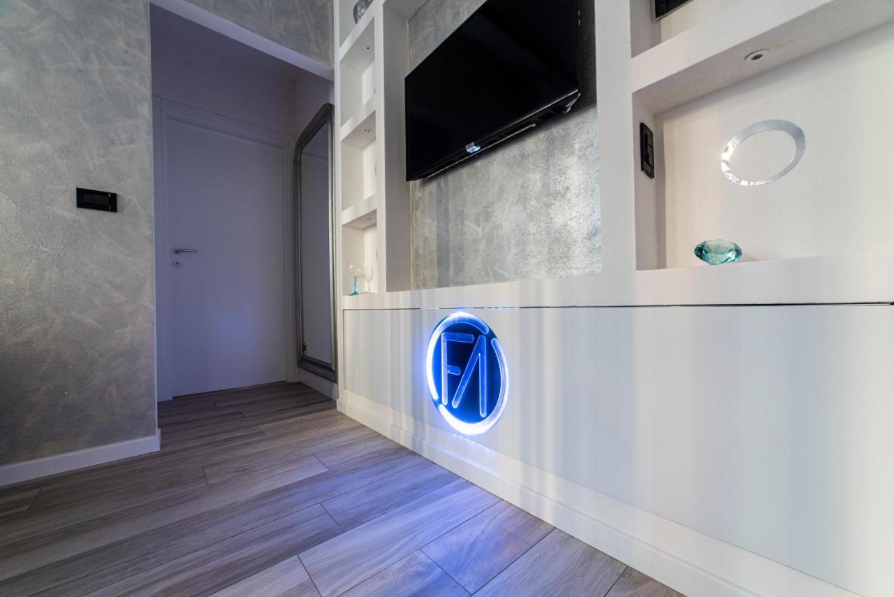 Fashion Apartment Silver Bologna Exterior photo